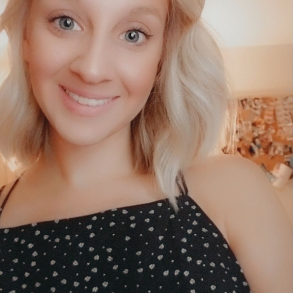 Meet your Posher, Amanda